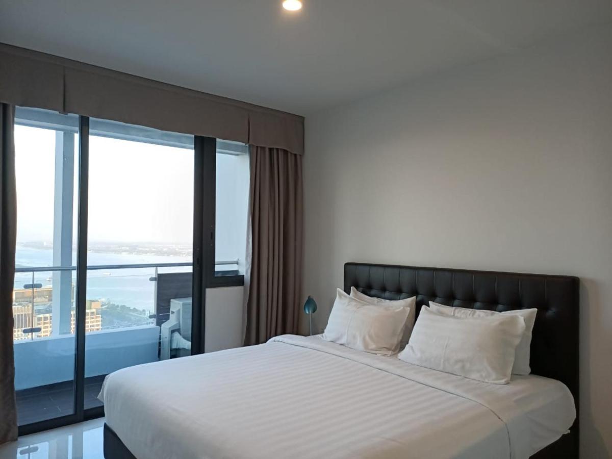 The Bridge Residence Phnom Penh Esterno foto