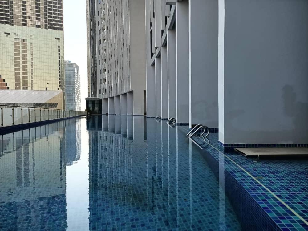 The Bridge Residence Phnom Penh Esterno foto