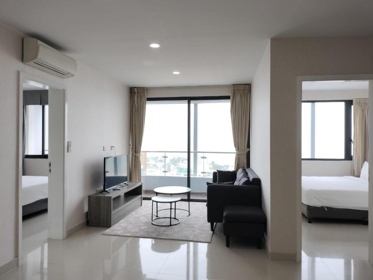 The Bridge Residence Phnom Penh Esterno foto