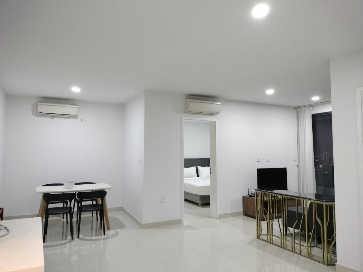 The Bridge Residence Phnom Penh Esterno foto